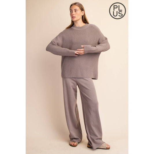 Holland & Bloom Plus Cozy Christmas Lounge Set