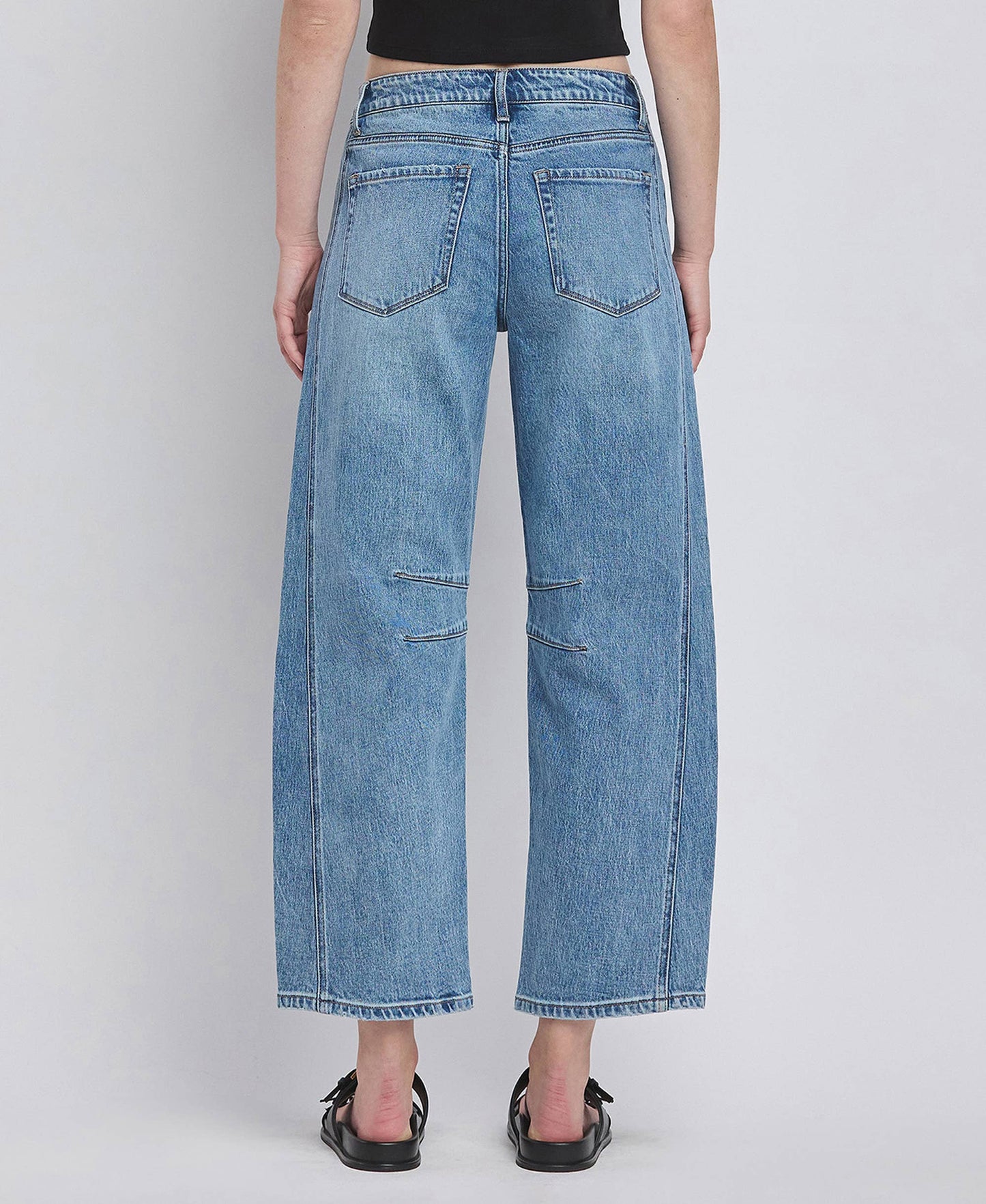 Cropped Barrel Leg Jeans