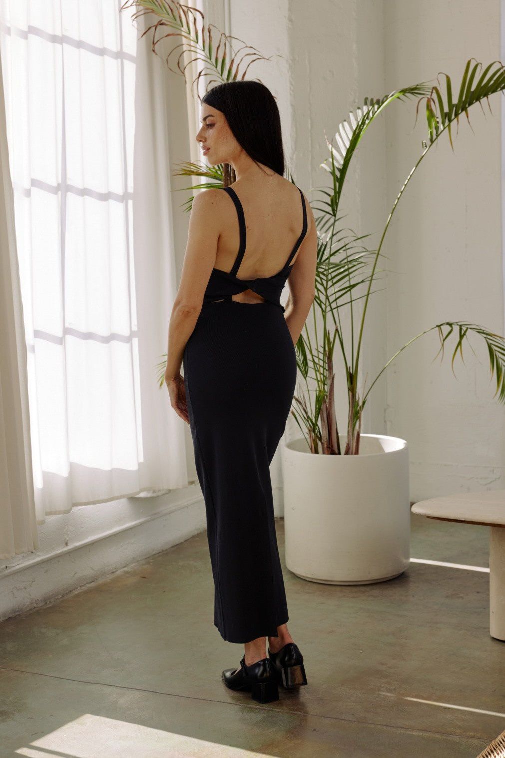 Black Twist Back Maxi Dress