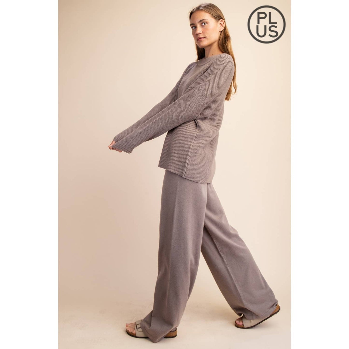 Holland & Bloom Plus Cozy Christmas Lounge Set