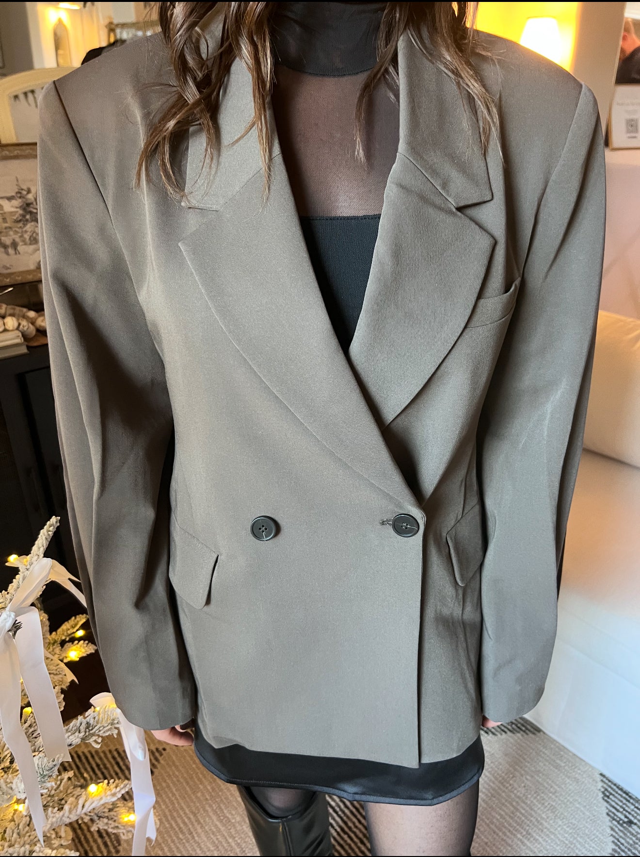 Holland & Bloom Pleat Blazer