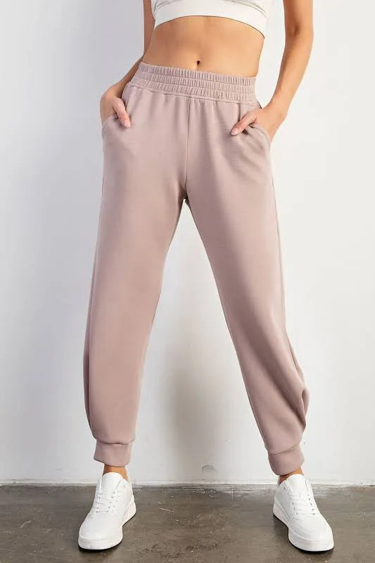 Ultra Luxe Jogger Pant