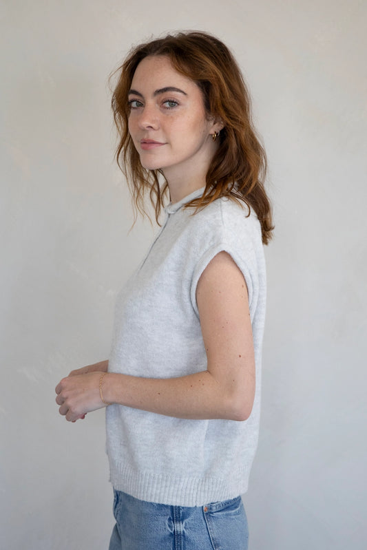 Relaxed Sleeveless Cardigan